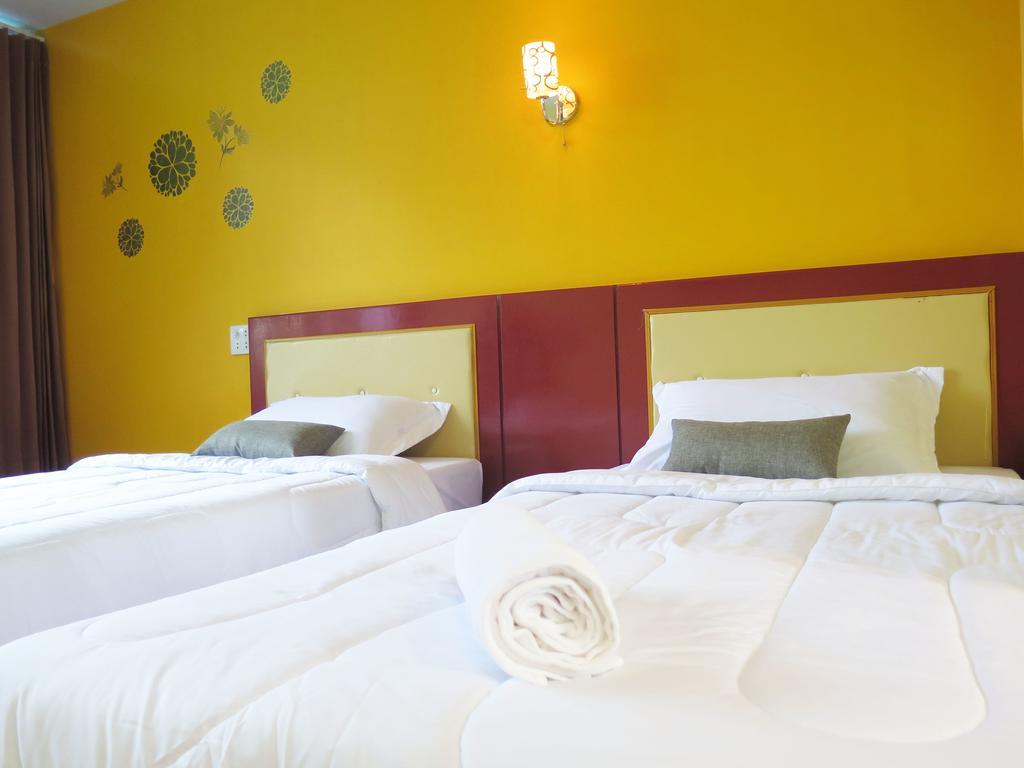 Your Place Inn Surin Eksteriør billede